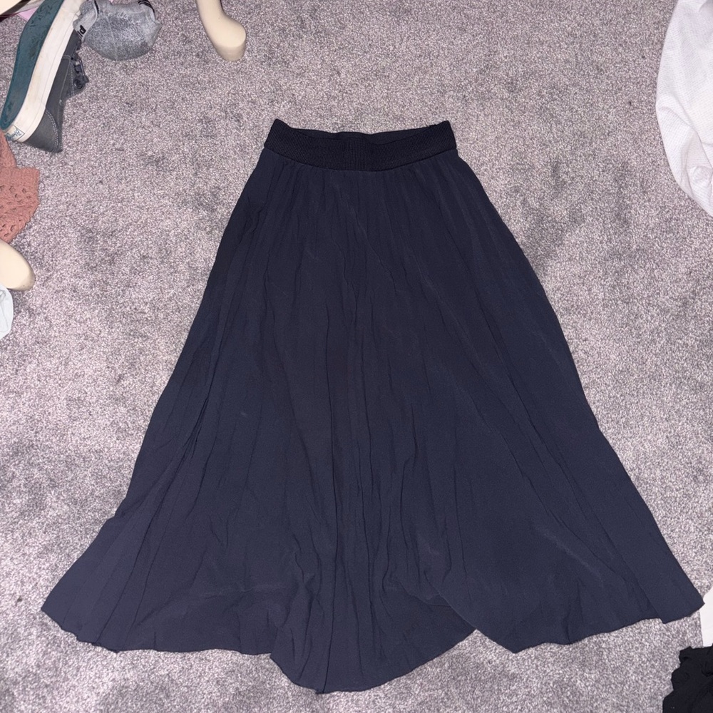 H&M Navy Blue Pleated Midi Skirt